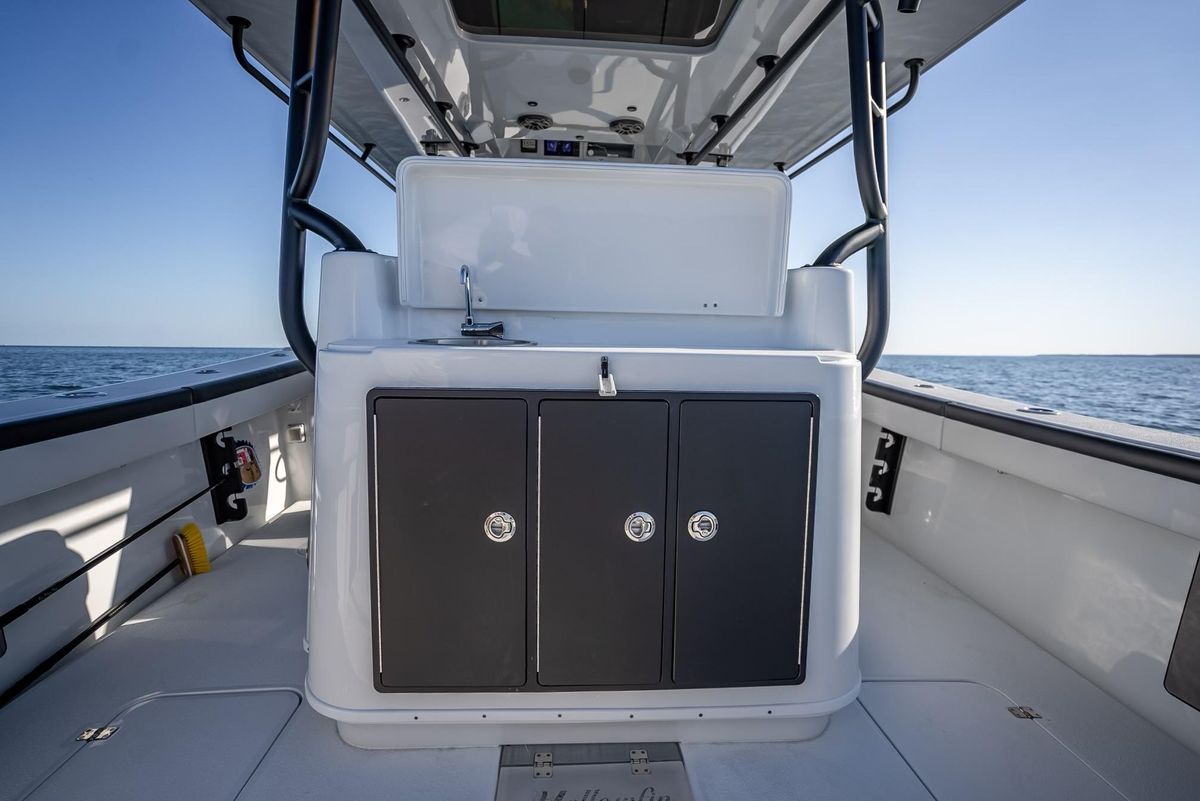 2024 Yellowfin 42 