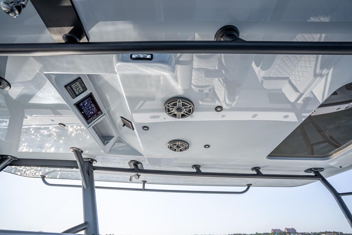 2024 Yellowfin 42 