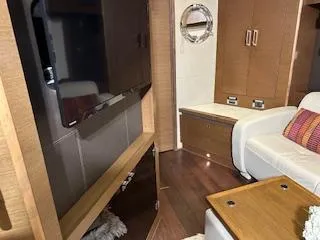 Flot D'amour Xx Yacht Photos Pics Luxurious interior of 2014 Sea Ray 510 Sundancer yacht with modern furnishings.