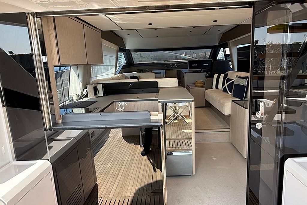 2025 Ferretti Yachts 59 