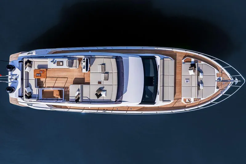 Aslid Yacht Photos Pics Top view of 2025 Ferretti Yachts 580, showcasing luxurious deck layout.