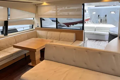 2010 Pershing 72