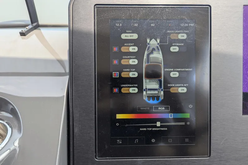 Under Parr Yacht Photos Pics 