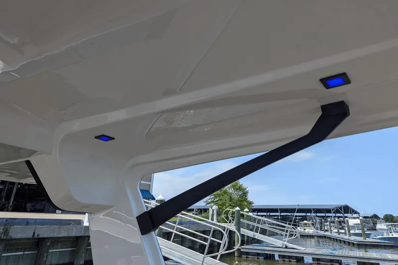 Under Parr Yacht Photos Pics 