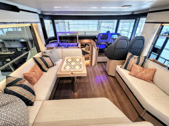 Gratitude Yacht Photos Pics Salon