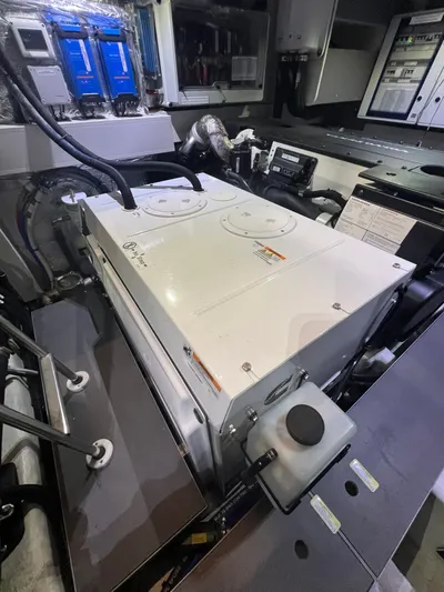 Gratitude Yacht Photos Pics Engine Room 2