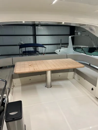 Gratitude Yacht Photos Pics Flybridge Table