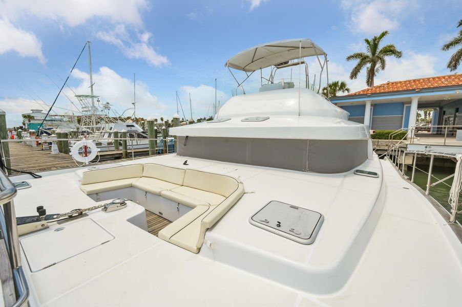 2004 Lagoon 43 PC