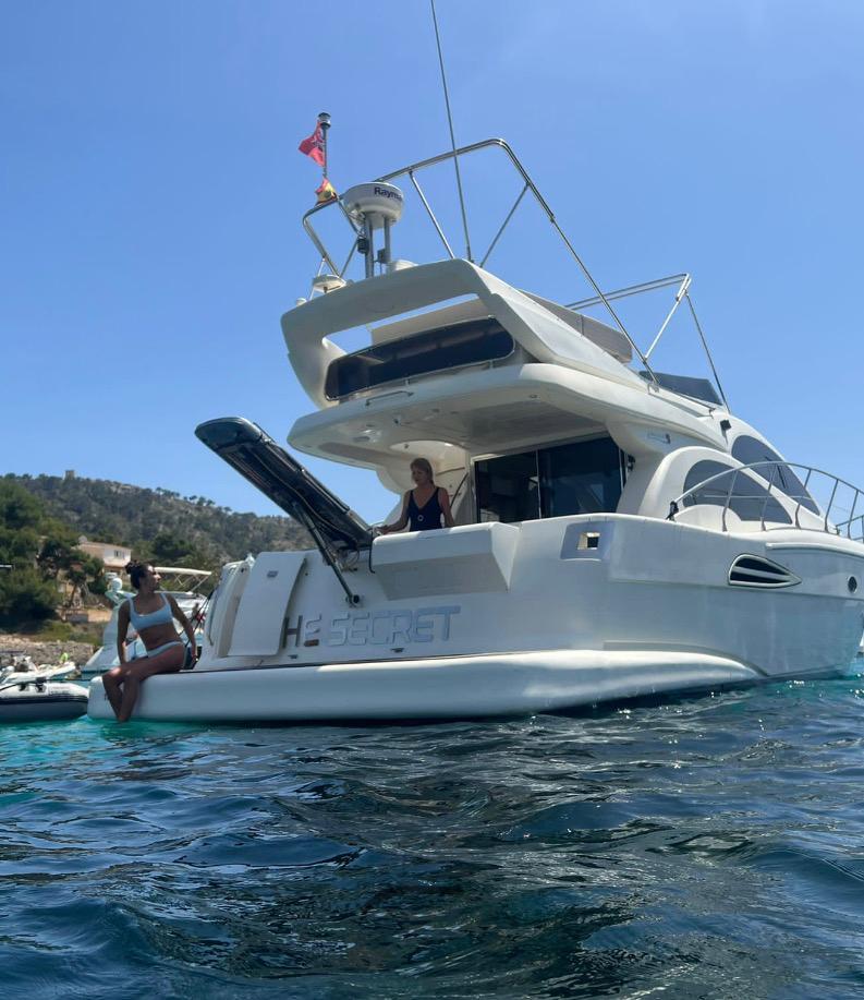 2013 Astondoa 43 GLX Flybridge for sale - YachtWorld