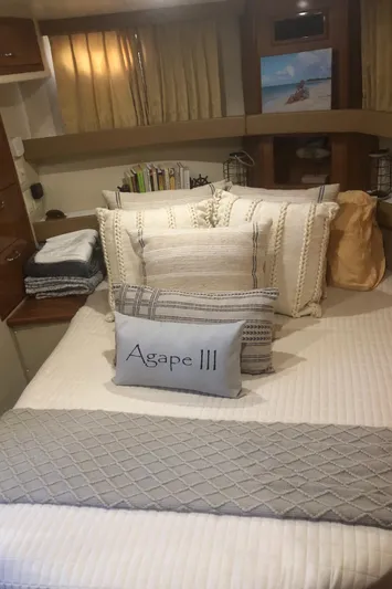 Agape III Yacht Photos Pics 