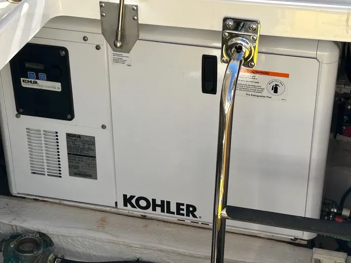 Marty E Yacht Photos Pics 