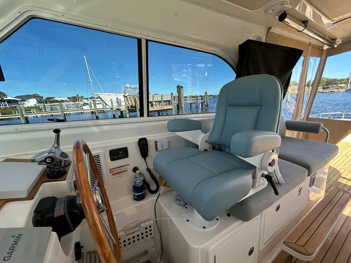 Marty E Yacht Photos Pics 