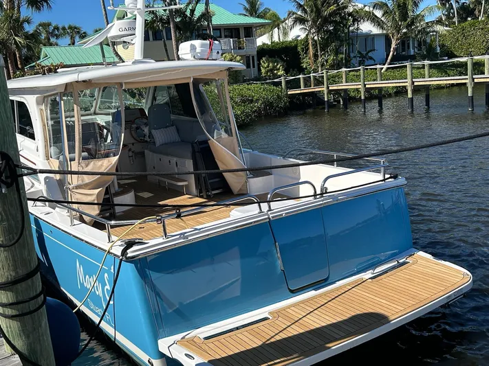 Marty E Yacht Photos Pics 