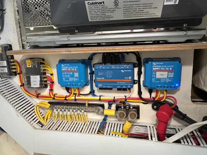 Marty E Yacht Photos Pics 