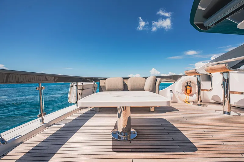 Transcendence Yacht Photos Pics 