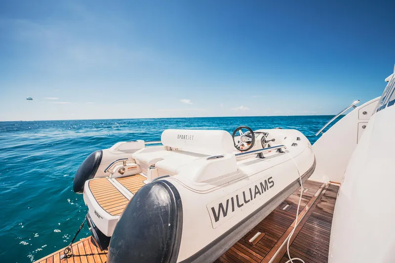 Transcendence Yacht Photos Pics 