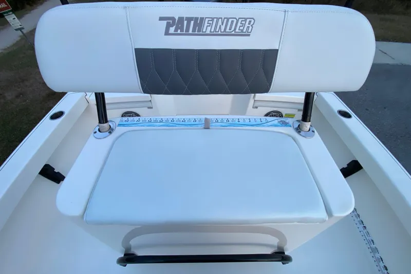  Yacht Photos Pics 2020 Pathfinder 2500 Hybrid boat seat with logo and measuring scale.