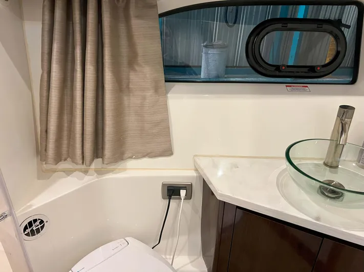 The Good Life Yacht Photos Pics 