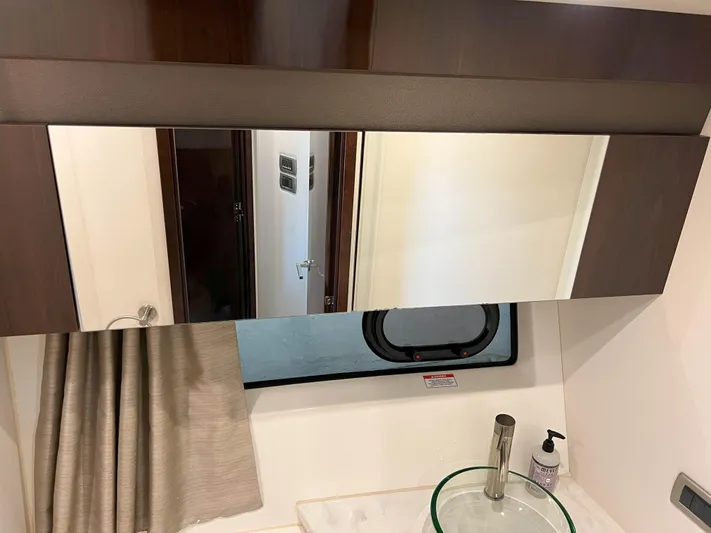 The Good Life Yacht Photos Pics 