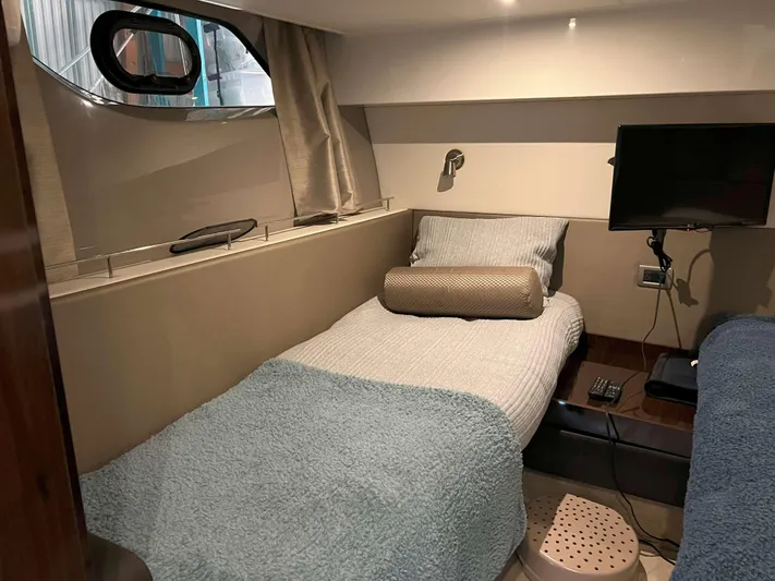 The Good Life Yacht Photos Pics 