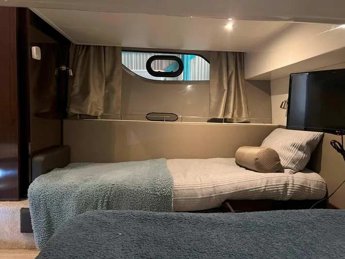 The Good Life Yacht Photos Pics 