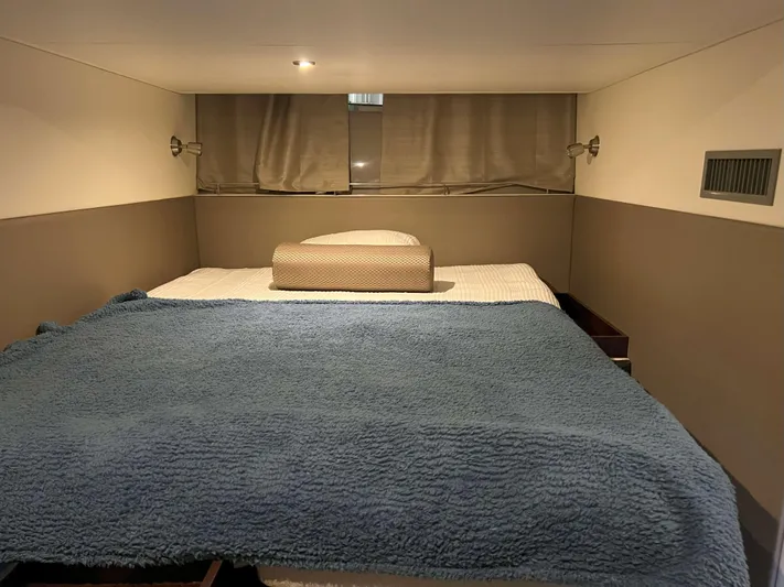 The Good Life Yacht Photos Pics 