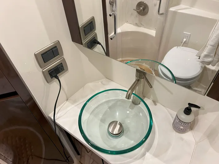 The Good Life Yacht Photos Pics 