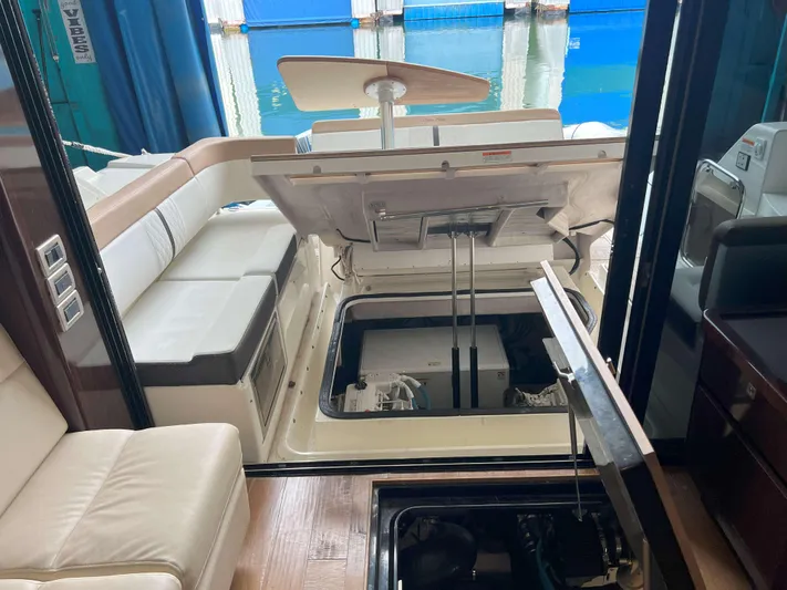 The Good Life Yacht Photos Pics 