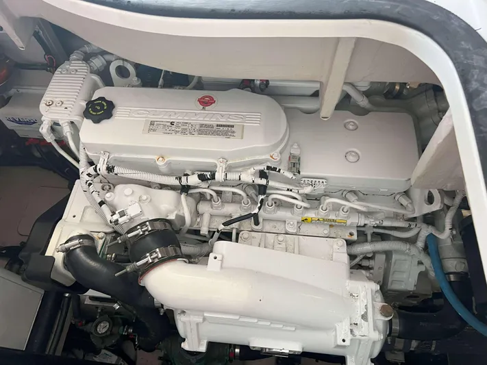 The Good Life Yacht Photos Pics 