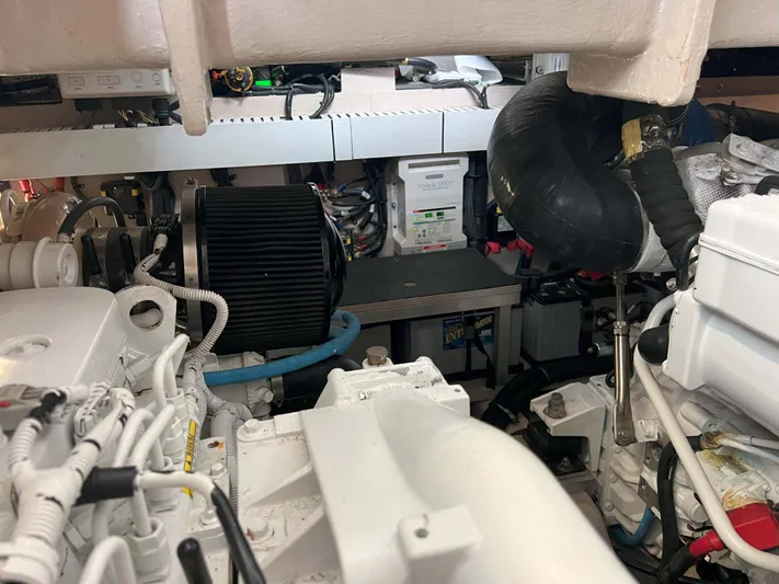 The Good Life Yacht Photos Pics 