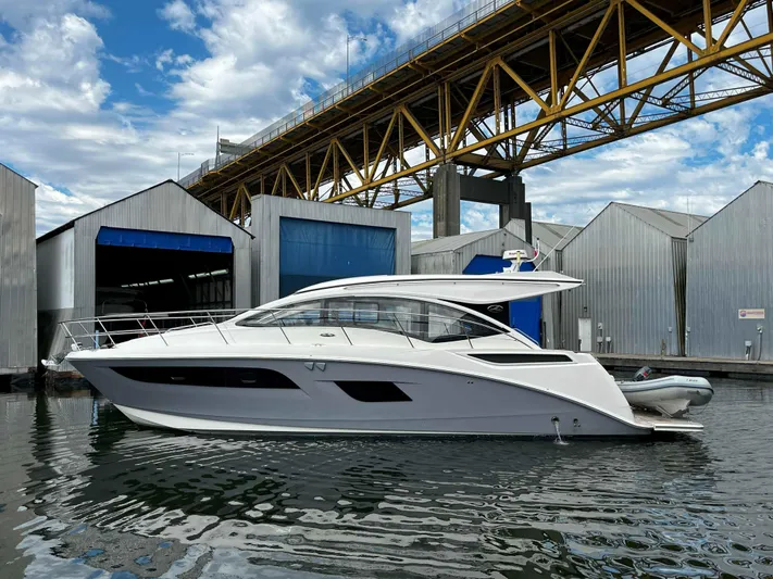 The Good Life Yacht Photos Pics 