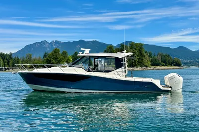 Boston Whaler 405 Conquest
