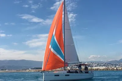 2016 Beneteau Oceanis 35