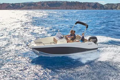 2023 Quicksilver Activ 555 Open