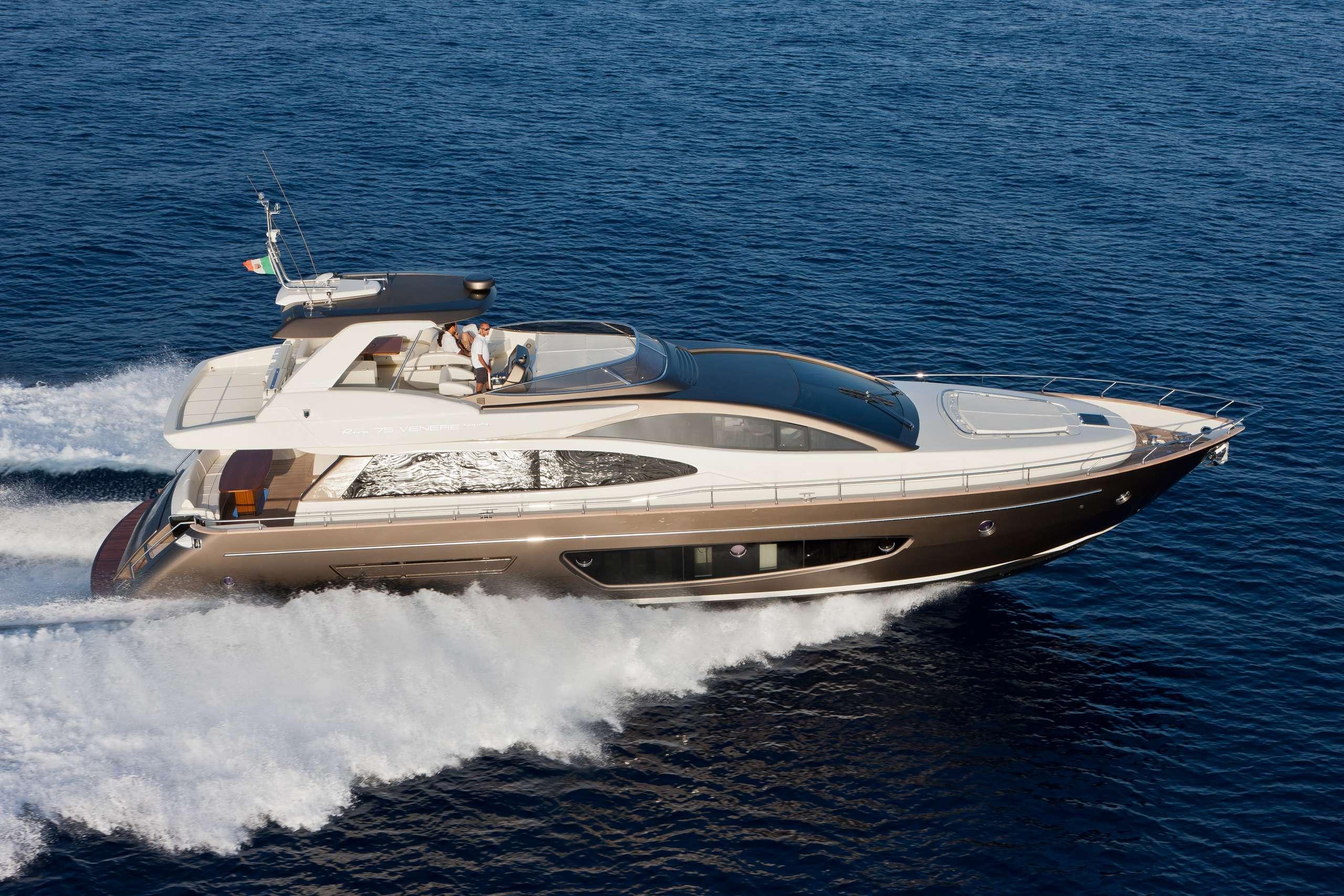 yacht riva 75 venere prezzo