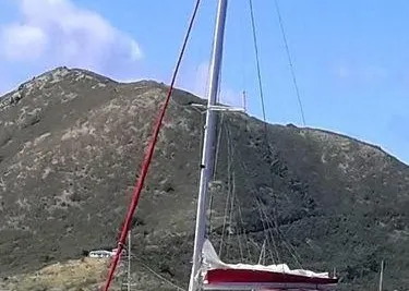 Lagoon 38 charter business