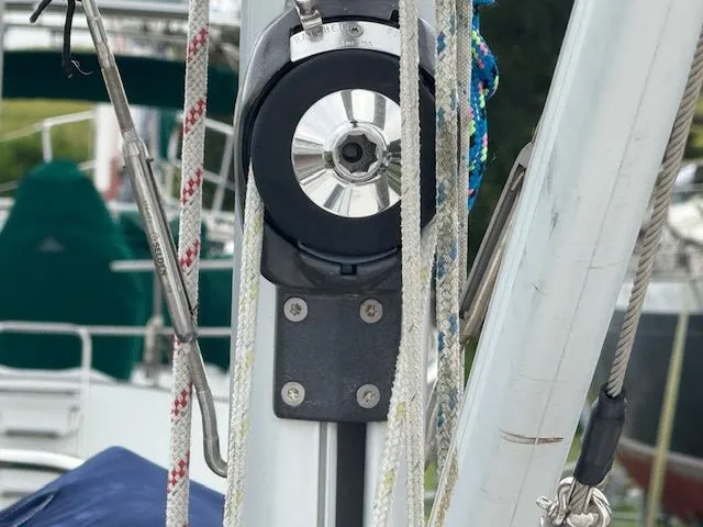 Sail A Vie Yacht Photos Pics IMain Furler MG_1458.jpg