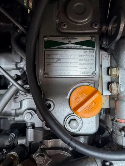 Sail A Vie Yacht Photos Pics Engine IMG_1480.jpg