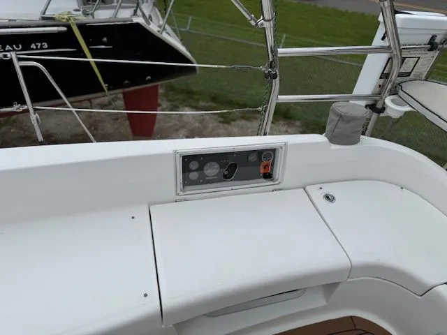 Sail A Vie Yacht Photos Pics Engine Iinstruments-StbdIMG_1444.JPG