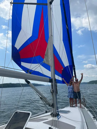 Sail A Vie Yacht Photos Pics 