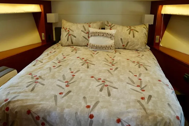 My Three Es Yacht Photos Pics Luxurious bedroom interior of 2016 Prestige 500 S yacht with elegant bedding.