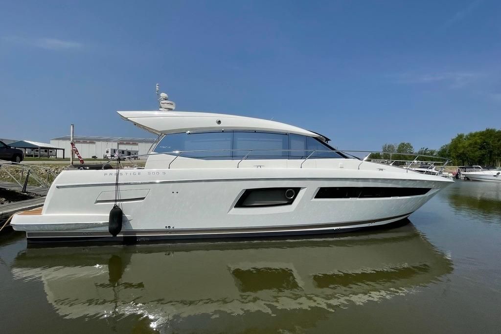 2016 Prestige 50 