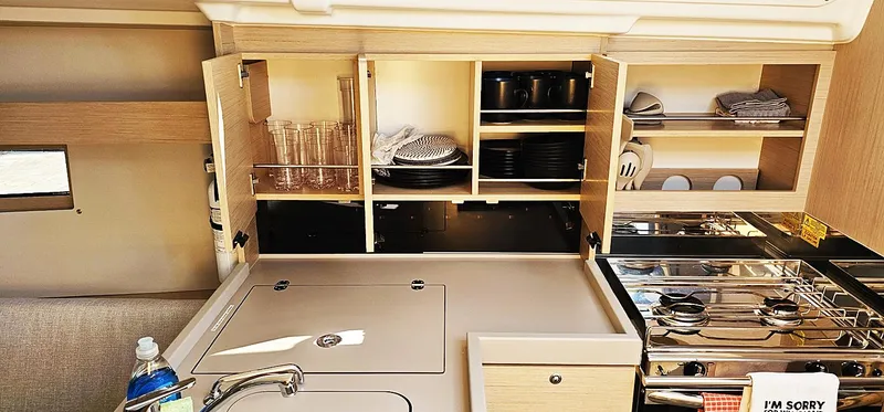 Jimi Z Yacht Photos Pics 