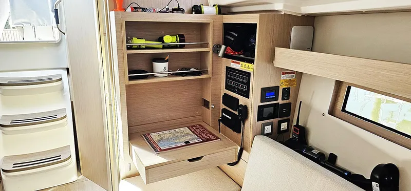 Jimi Z Yacht Photos Pics 