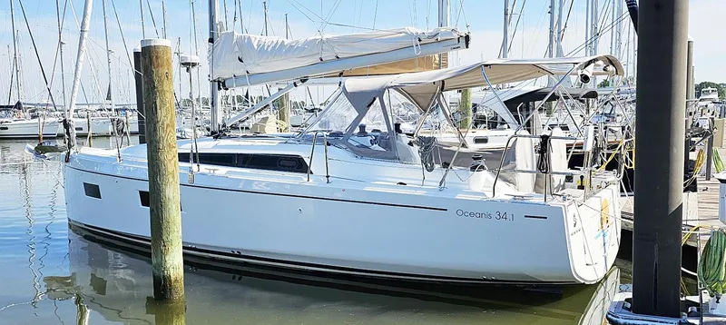 Jimi Z Yacht Photos Pics 