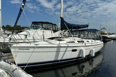 Hunter 356