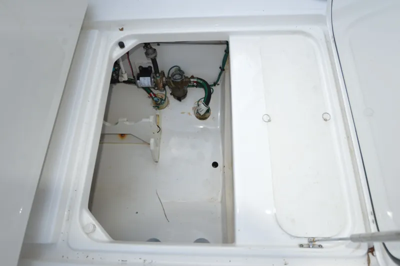 Sweetest Thing Yacht Photos Pics 