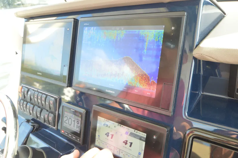 Sweetest Thing Yacht Photos Pics 