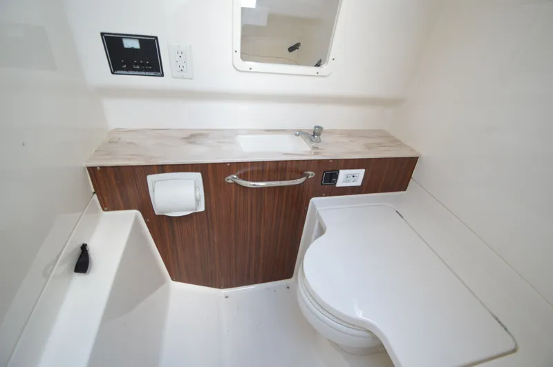 Sweetest Thing Yacht Photos Pics 