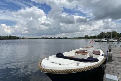 2002 Antaris 520